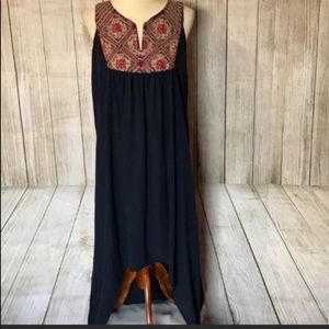 High-low hem dress with embroidered detail